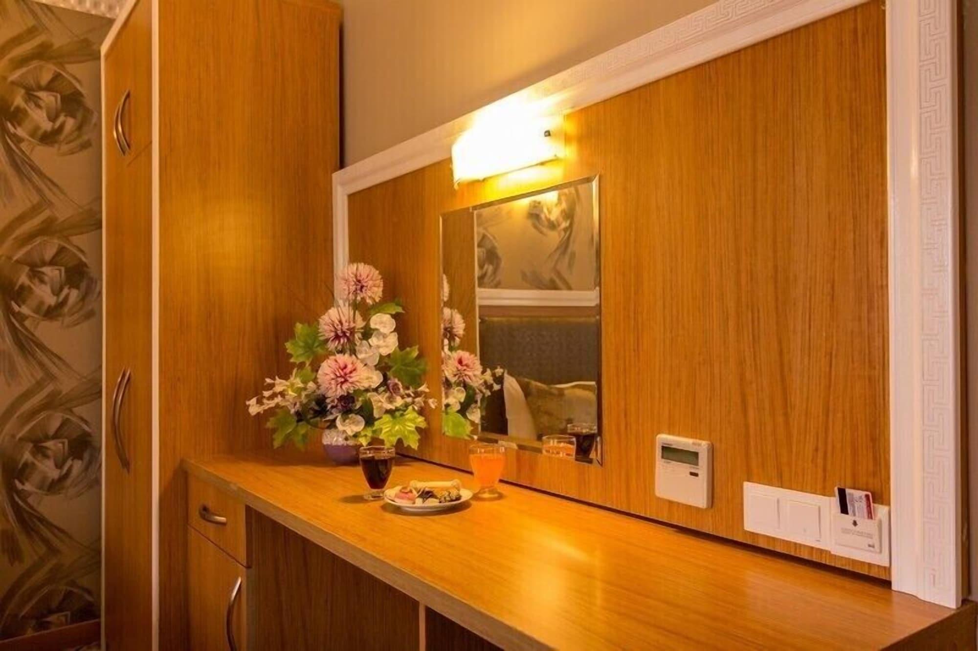 Grand Rosa Hotel 이스탄불 외부 사진